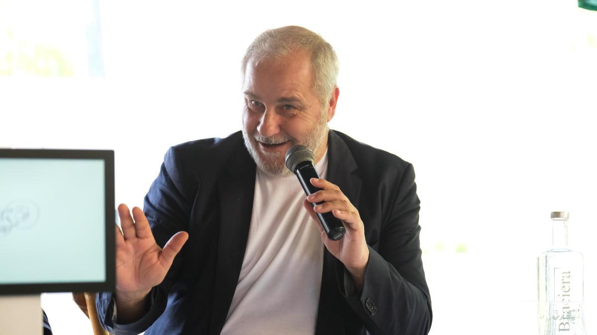 Accardi su Grosso: "In Italia fanno carriera i personaggi. Lui non lo è ma è più bravo di molti altri"
