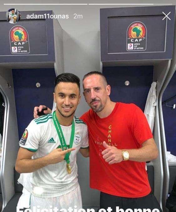 OUNAS, Messaggio a Ribery: "Buona fortuna fratello"