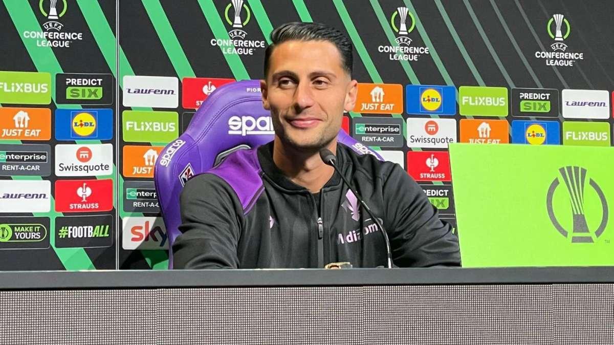 Mandragora verso Fiorentina-Betis: "Ci giochiamo la vita col coltello tra i denti"