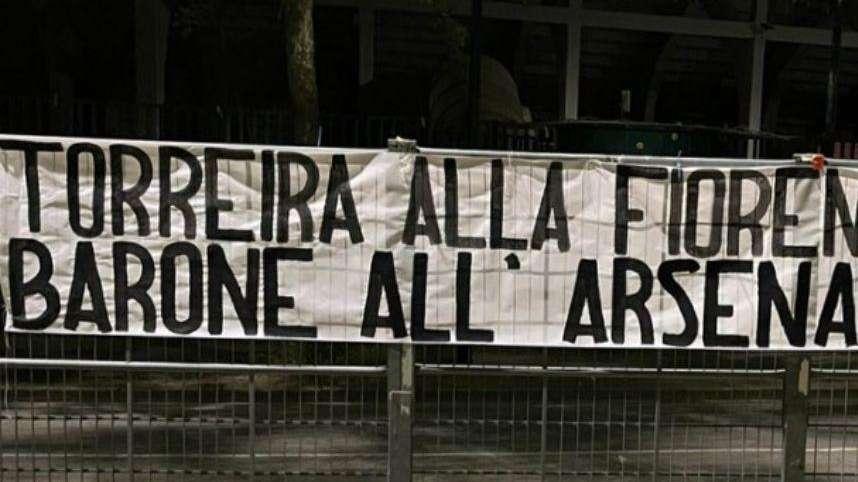 FOTO, La curva: "Torreira viola, Barone all'Arsenal"