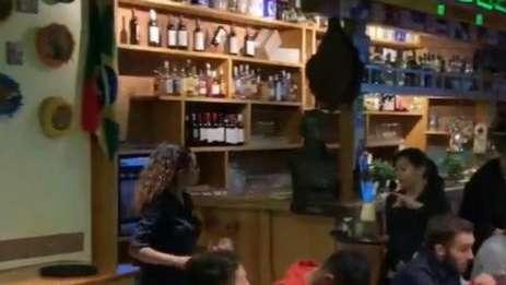 FOTO, Cena di squadra al ristorante brasiliano