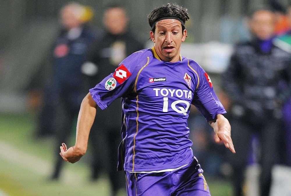 FORM. UFFICIALI: 4-3-3 CON SEMIOLI, MUTU E GILA. DENTRO PASQUAL E GOBBI