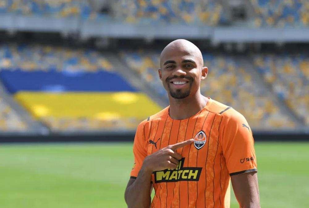SHAKHTAR, Fuga-brasiliani: Taylor, cammino inverso