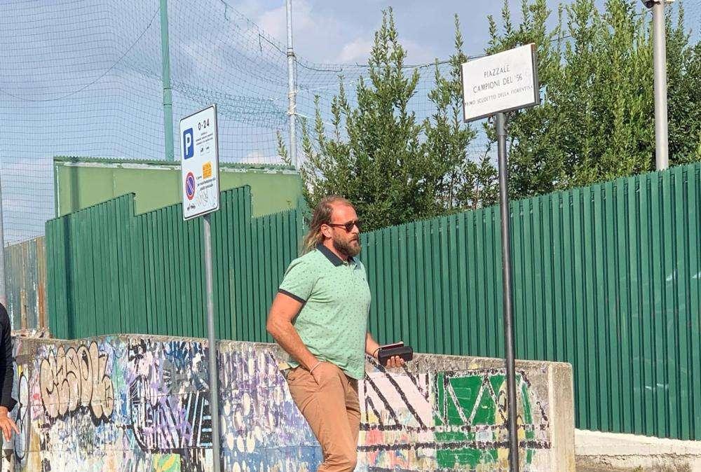 FOTO FV, L'agente di Terzic arriva al c. sportivo