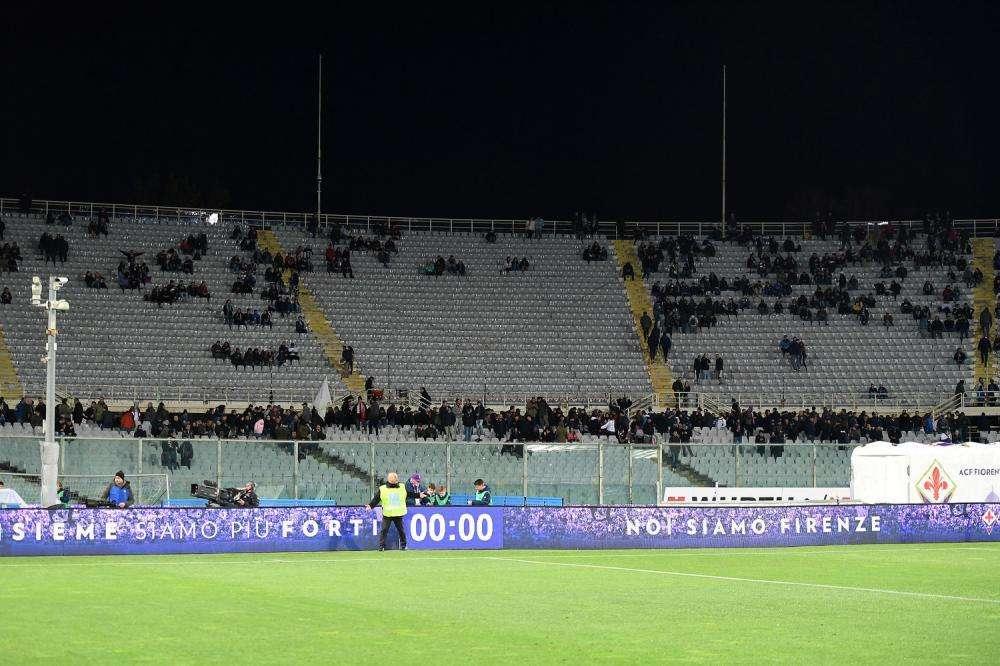 MURO CONTRO MURO