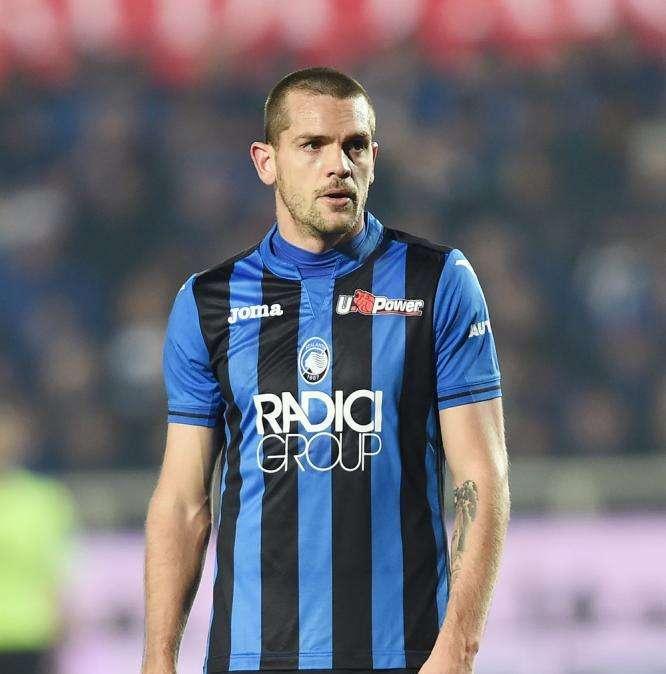 QUI ATALANTA, Toloi non al meglio: fuori. Giocano...