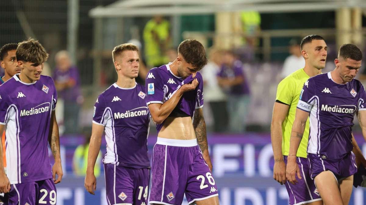 Zero vittorie in dieci gare, a Pioli era già successo. Il precedente di Prandelli come speranza viola