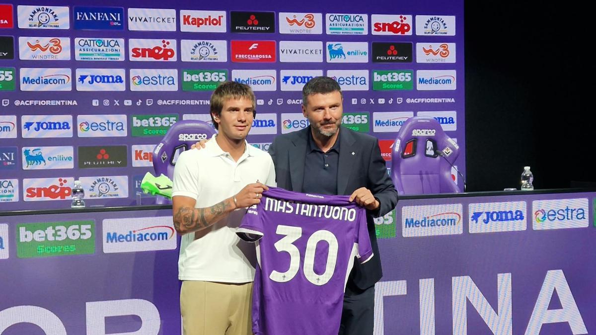 Mastantuono: "Avevo tante offerte ma il progetto Fiorentina mi ha convinto più di tutti"