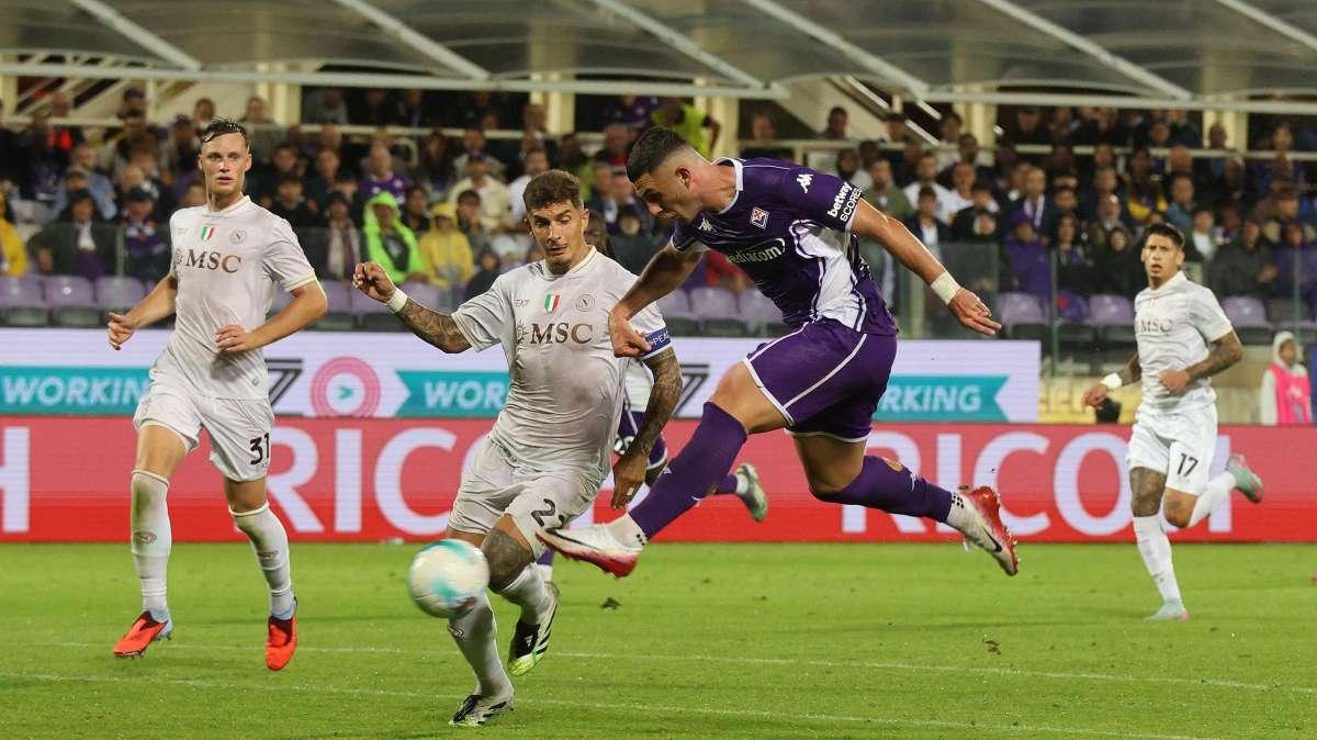 Passerella del Napoli a Firenze. Tuttosport: "Fiorentina sovrastata per quasi tutta la gara"