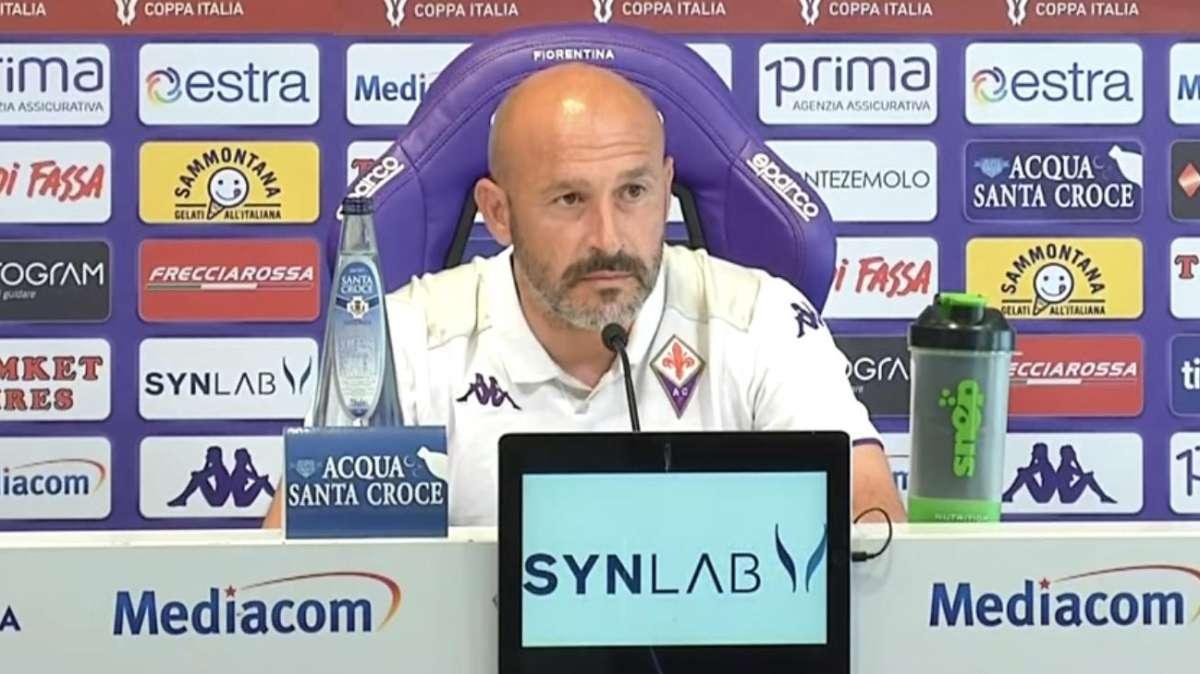 ITALIANO: "RICKY GRANDIOSO. ORGOGLIOSI DELL'ATTENZIONE SU DI NOI. OGGI VALUTO NICO"