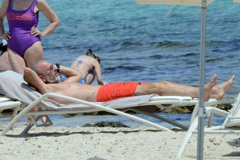 FOTO FV, Relax a Formentera per Pioli
