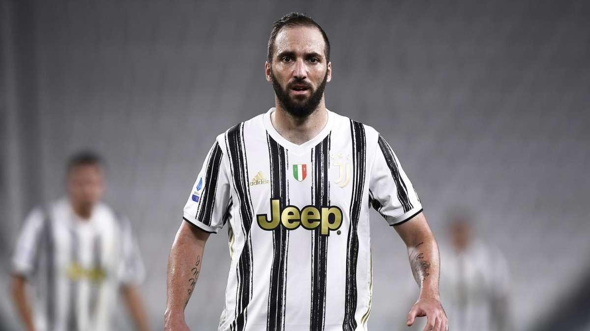 HIGUAIN, Debutto da incubo: rigore sbagliato e ko 3-0