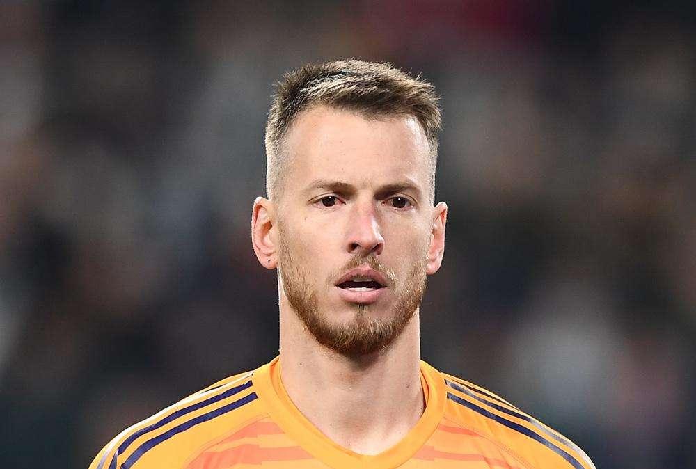 NETO, L'Arsenal punta l'ex portiere della Fiorentina