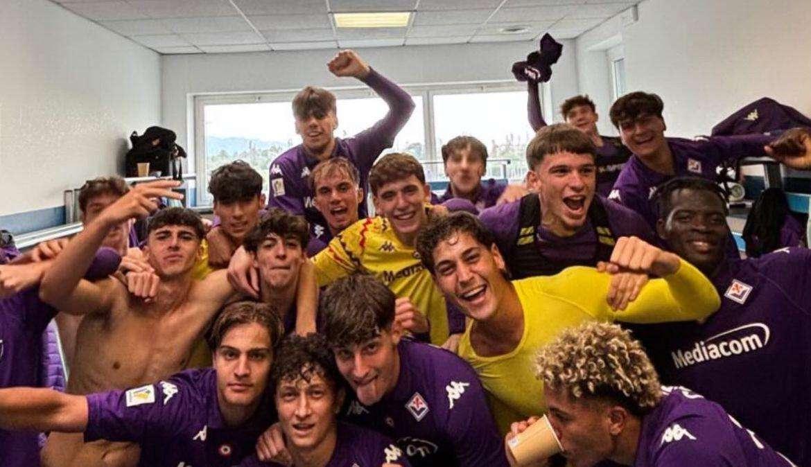 FOTO FV, Festa della Primavera in spogliatoio dopo vittoria