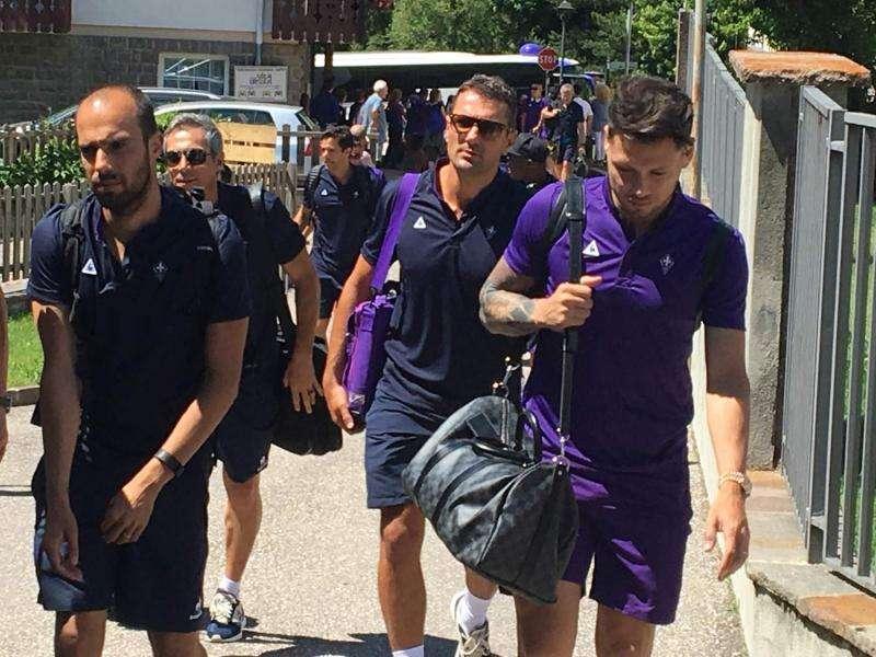 FOTO E VIDEO FV, SQUADRA ARRIVATA A MOENA: ROSSI IL PIU' ACCLAMATO