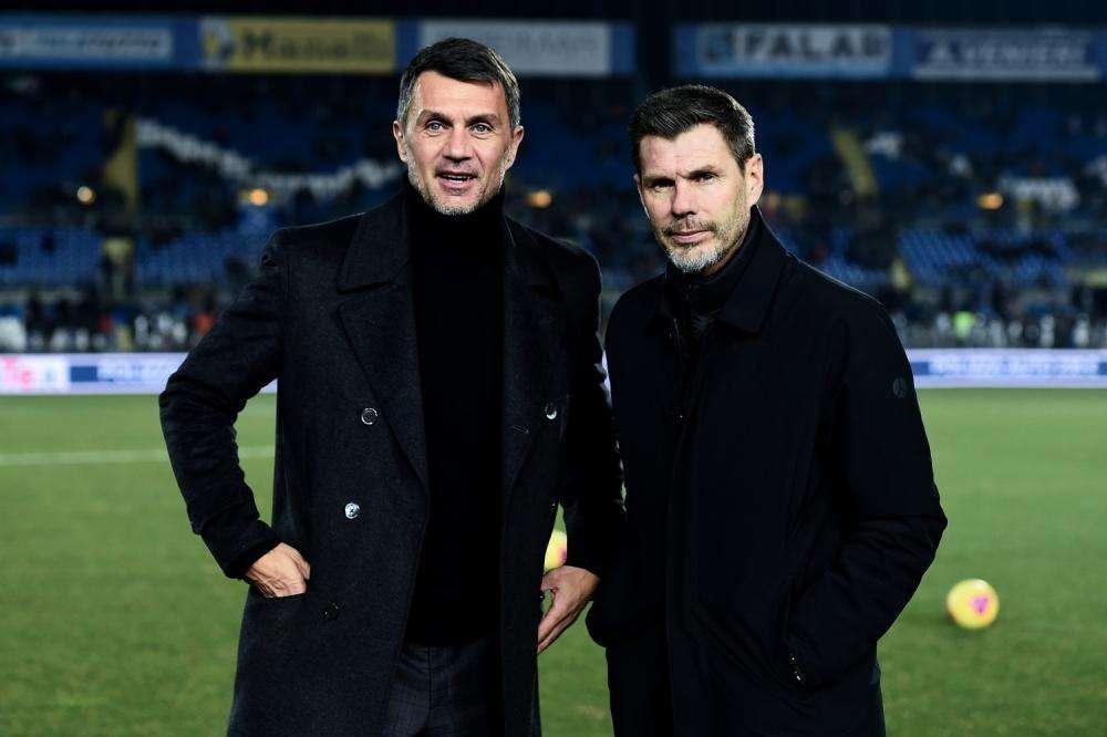 MILAN, Seduta sotto gli occhi di Maldini e Massara