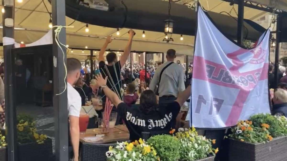 DA PRAGA, Invasione inglese in centro: i video