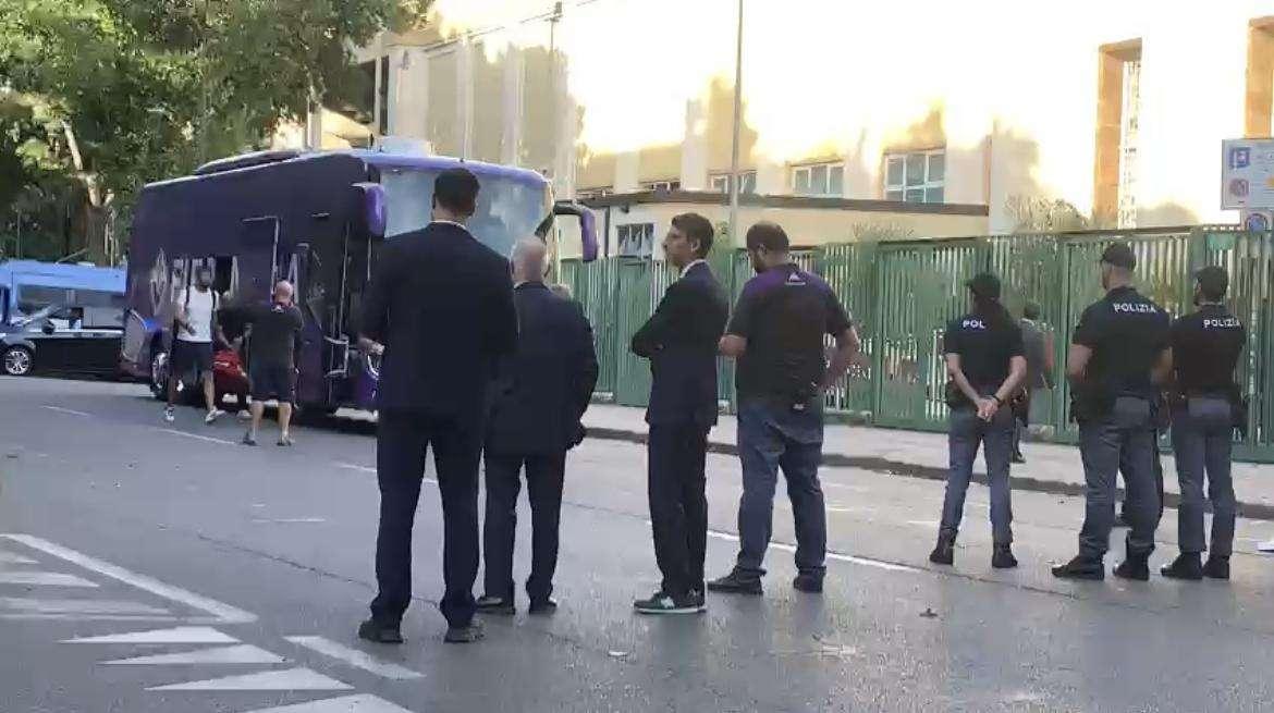 VIDEO FV, Pullman della squadra è arrivato al Franchi