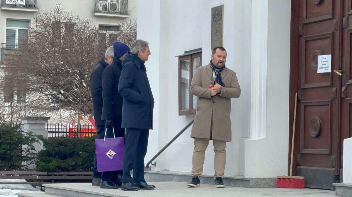 Bialystok, la dirigenza viola in visita alla chiesa ortodossa: le foto esclusive 