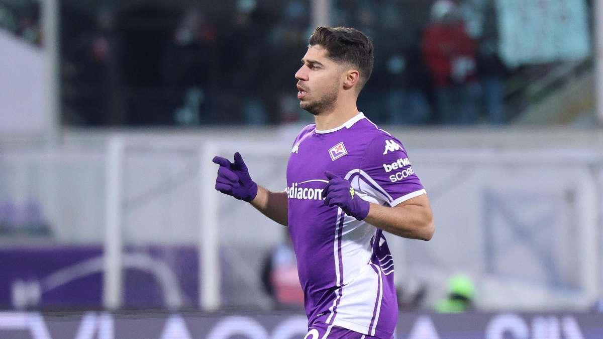 Fiorentina-Cagliari, totoformazione: due ballottaggi a centrocampo. Davanti c'è Piccoli