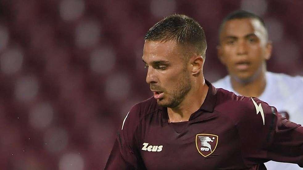 EX VIOLA, Capezzi entra nel mirino del Frosinone