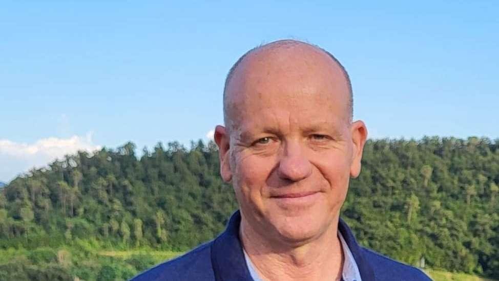 Se Pioli si volta verso la panchina, chi c'è che può cambiare la partita? Pellegrini idea chic, ma ecco la verità. Servono un vice Kean (maschio alfa) e un vice Dodo. La grana ingaggi alti e i no di Beltran e Ikone