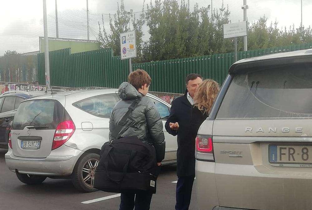 FOTO FV, Barone a colloquio con Chiesa jr e mamma