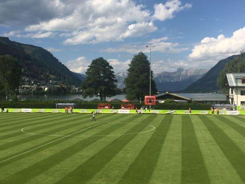 FOTO FV, Il campo di Zell am See pronto al match