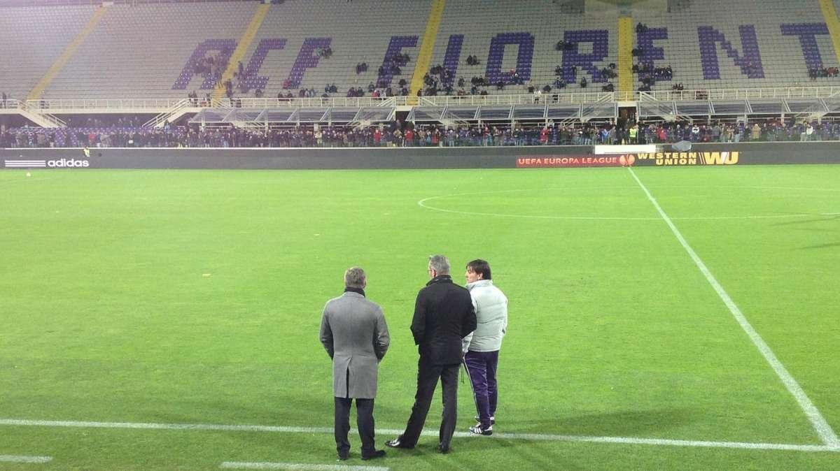 FOTO FV, Montella a bordocampo con i direttori