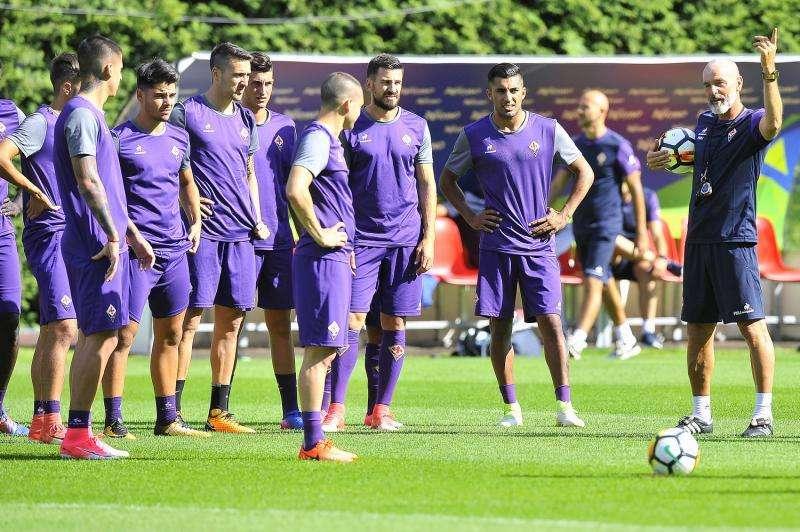VIDEO FV, Torello sul campo. E Pioli finisce in mezzo