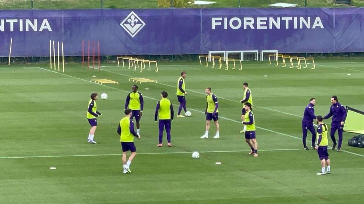 L'allenamento al Viola Park: tutti presenti. Ci sono anche Gosens e Fortini