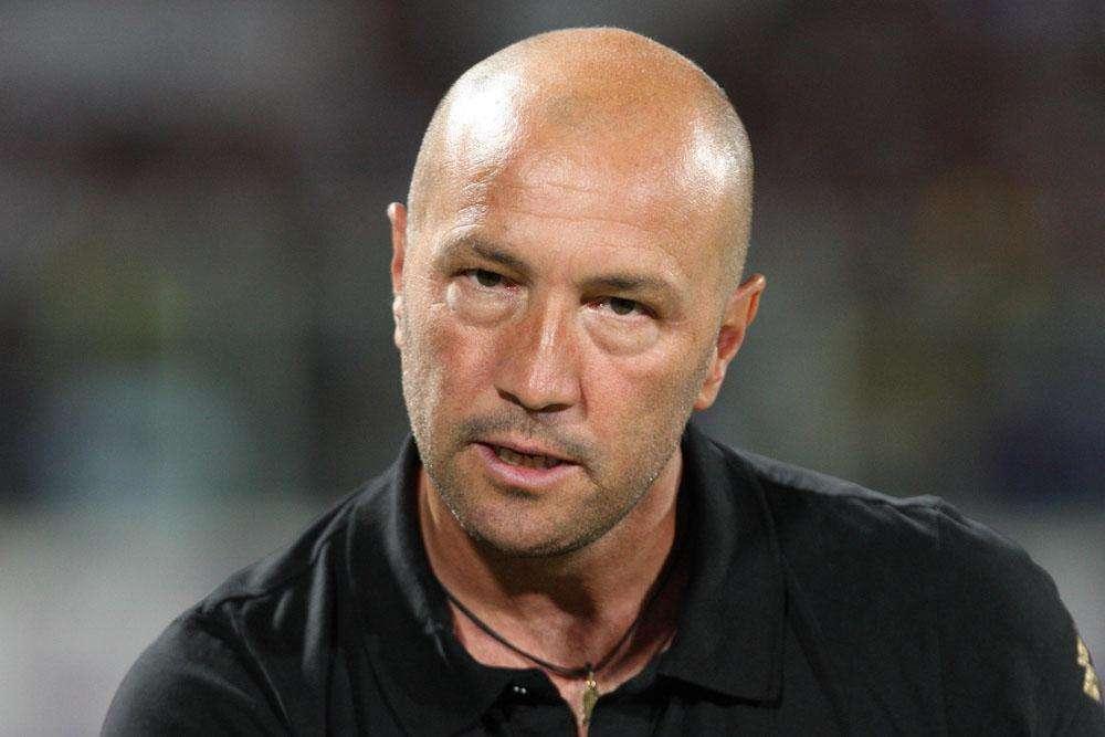 ZENGA, Esonerato dal club saudita Al-Nasr