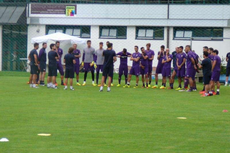 VIOLA, Mattinata in palestra ma in albergo