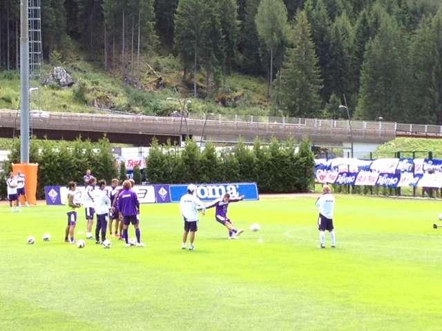 MOENA, Allenamento sui calci di punizione - VIDEO FV