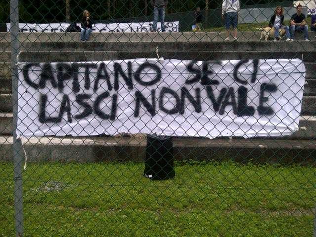 CORTINA, Piccolo striscione per Montolivo