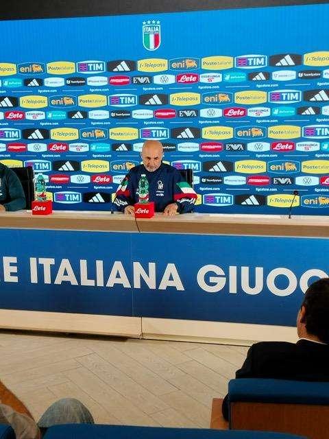 SPALLETTI, A Comuzzo: "Occhio che Kean fa gol anche a te"