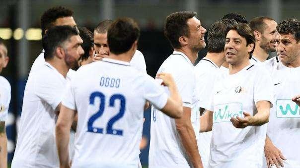 LA NOTTE DEL MAESTRO, In campo anche Rui Costa