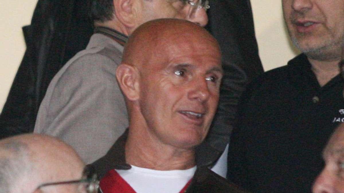 SACCHI A FV, Siamo un paese per vecchi
