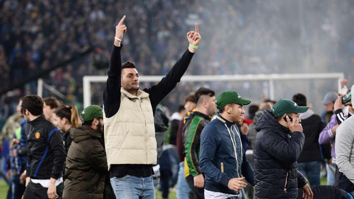 GENNY 'A CAROGNA, Il suo 1° Daspo fu a Firenze