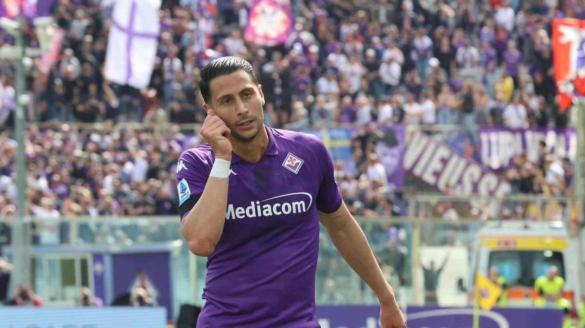 Contatti col Napoli per Mandragora. Il giocatore attende segnali dalla Fiorentina