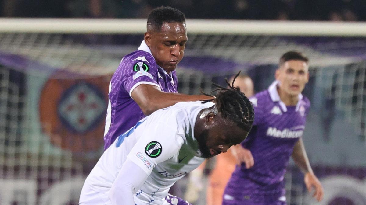 L'ex obiettivo Arokodore nel mirino del Genoa: sfida con l'Ajax