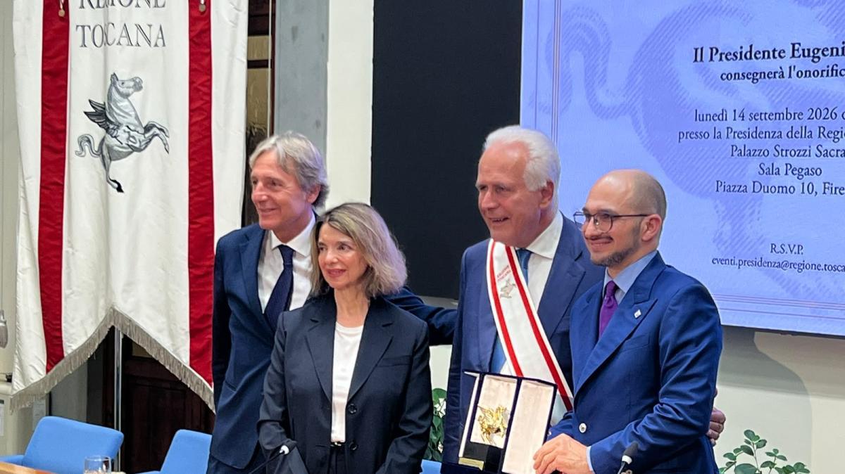 Giani consegna il Pegaso d'Oro a Commisso: le motivazioni del riconoscimento