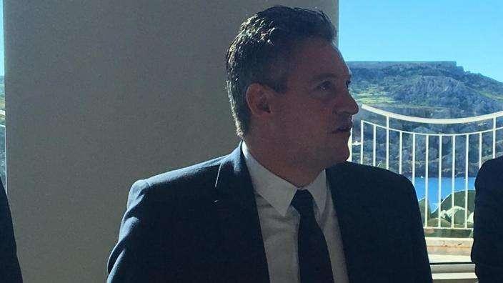 SEGR. SPORT MALTA, Viola qui è come un certificato
