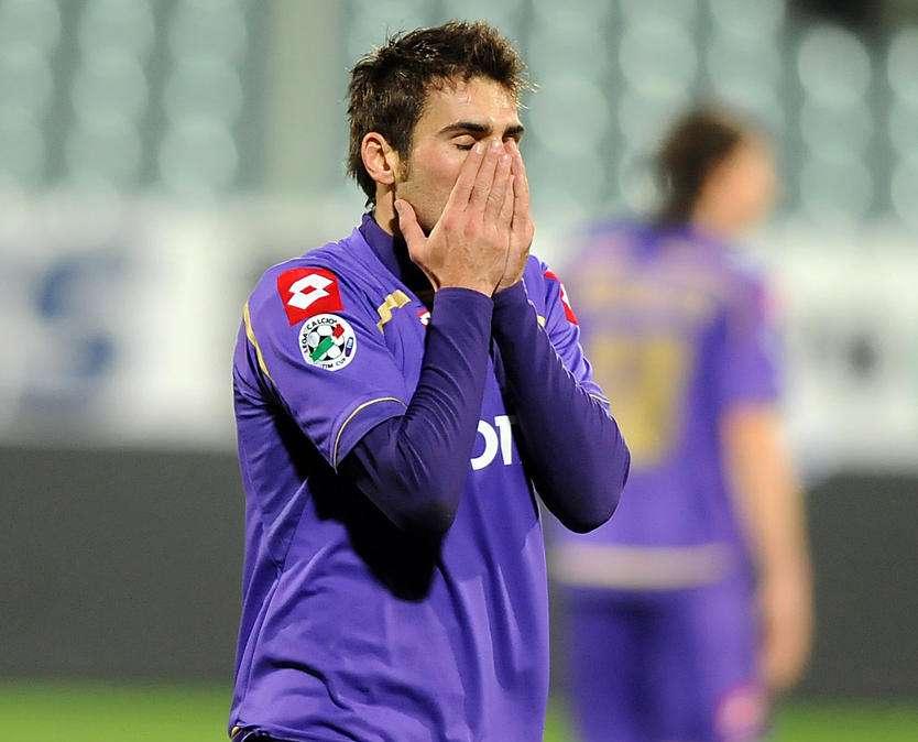 FIORENTINA, Ufficiale la riduzione dello stipendio per Mutu
