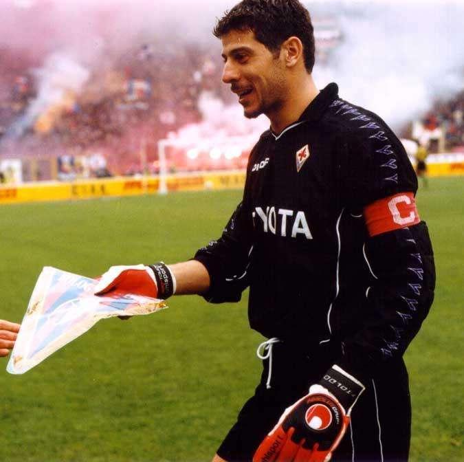 STORIA VIOLA, Auguri a Toldo e il gol di Socrates