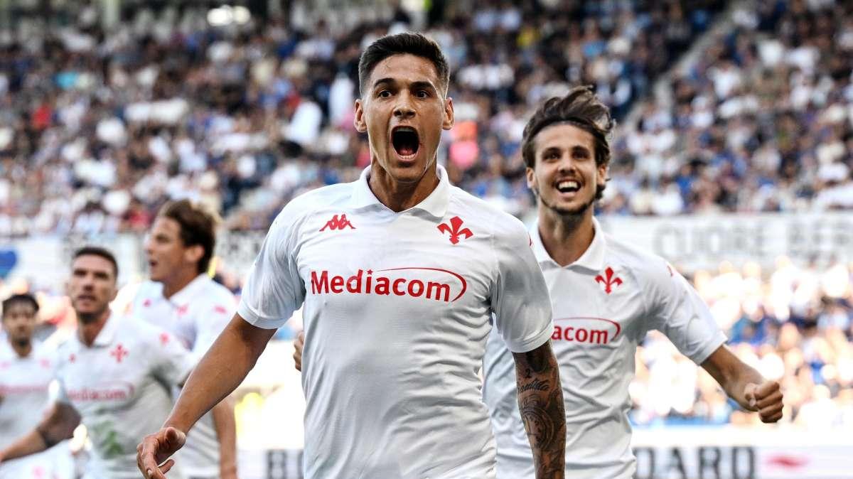 FORM. UFFICIALI, QUARTA A CENTROCAMPO. DIETRO ANCORA DODO E COMUZZO
