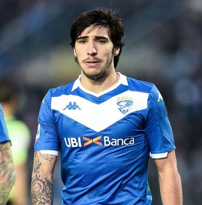 TONALI, Non sono l'erede di Pirlo. Il lancio che aveva...