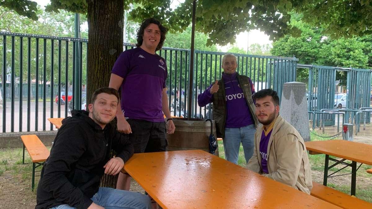 FIRENZE, Primi tifosi pronti per i mega-schermi