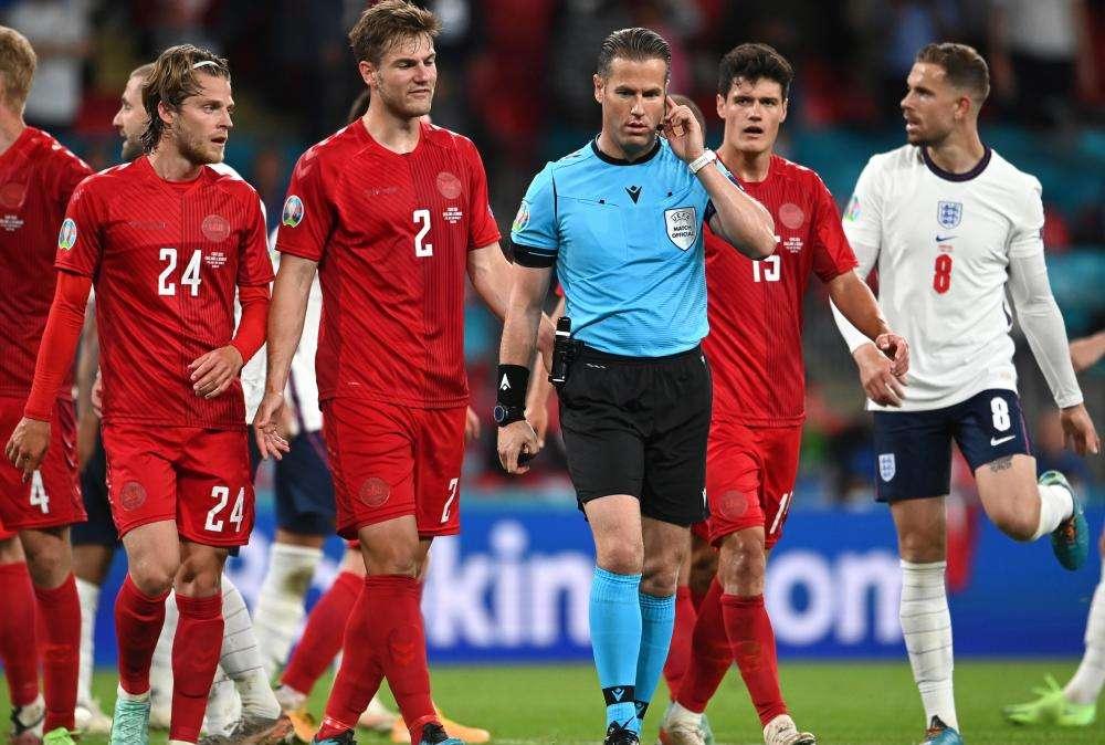 QATAR 2022, Uefa: Var anche per le qualificazioni