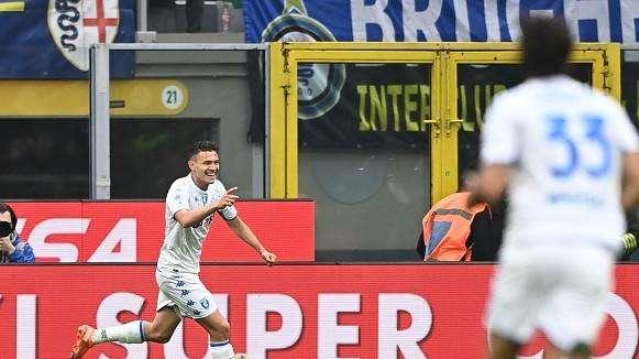 OBIETTIVI VIOLA, Su Asllani ora c'è l'Inter: la formula...
